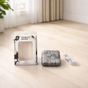 Tropical Power Bank with Cable